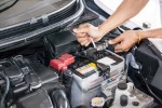 changing car battery, safety tips