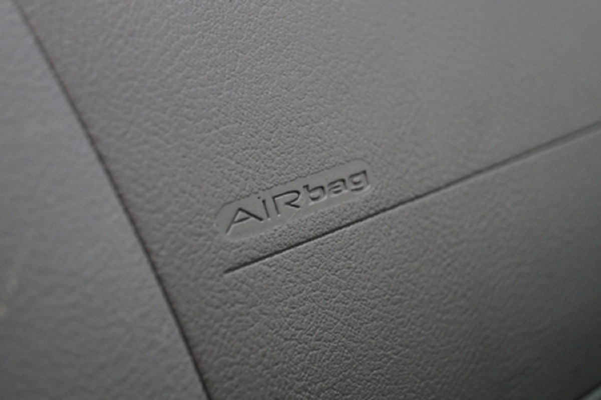 airbags, airbag safety, safety tips